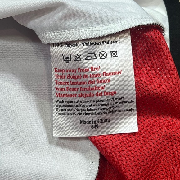 Umbro UAE United Arab Emirates Soccer Jersey 2002 2003 White Red Mens Large - Picture 4 of 10